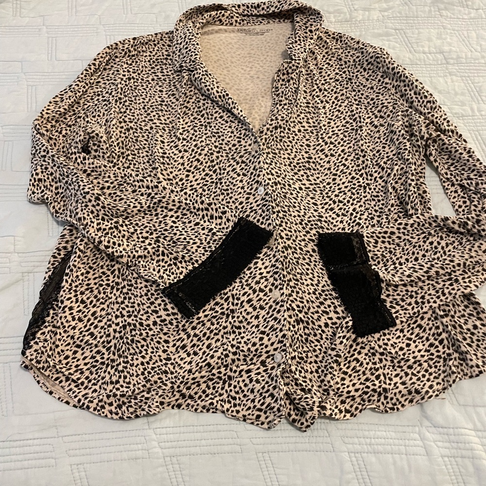 Victoria Secret Leopard Print Button-Up sleep shirt with Black Lace Trim